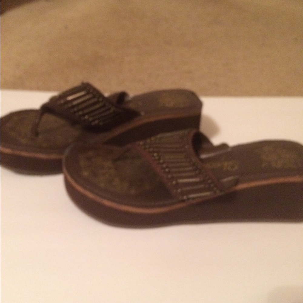 Womens sandals